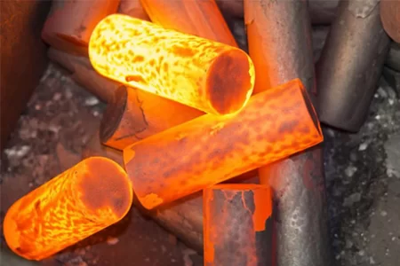 What are the advantages and disadvantages of the hot forging process？