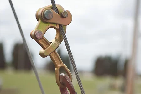 Parallel Jaw Grip: An important tool for improving work efficiency and safety