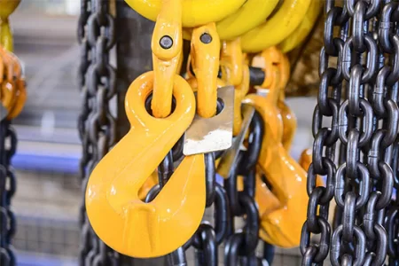 The Difference Between Forged Lifting Hooks and Foundry Hooks